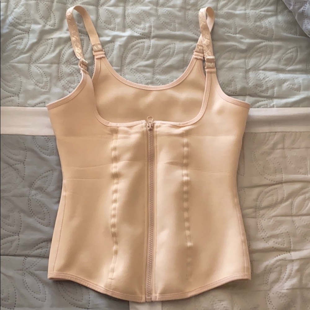 Body shaper - Picture 2 of 3